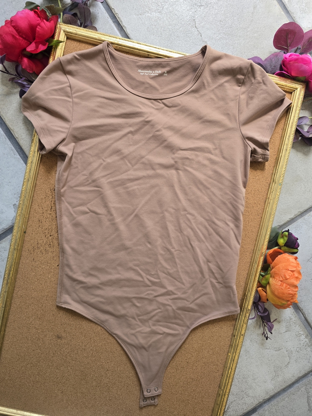 Abercrombie & Fitch Soft A&F Taupe Short Sleeve Bodysuit